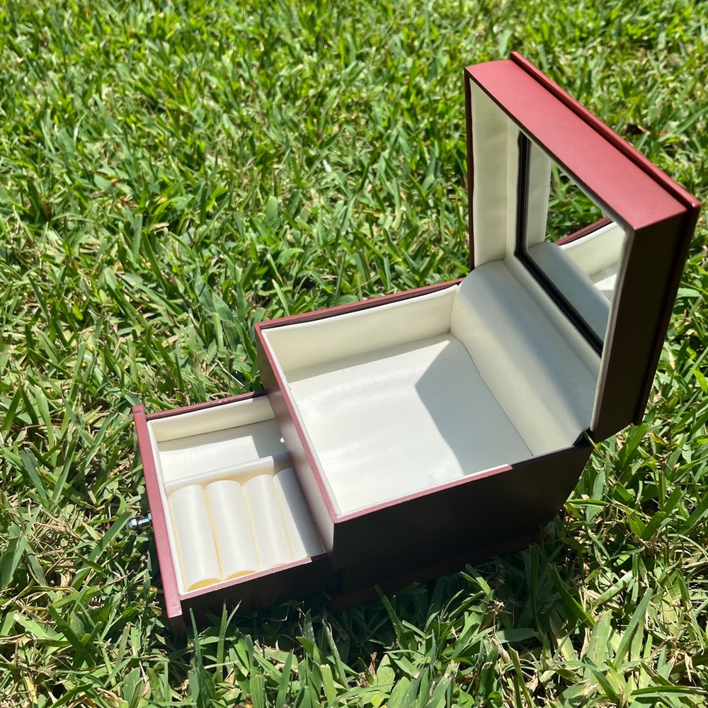 Elegant Red Jewelry Organizer with Mirror